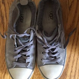 Ugg tennis shoes size 6